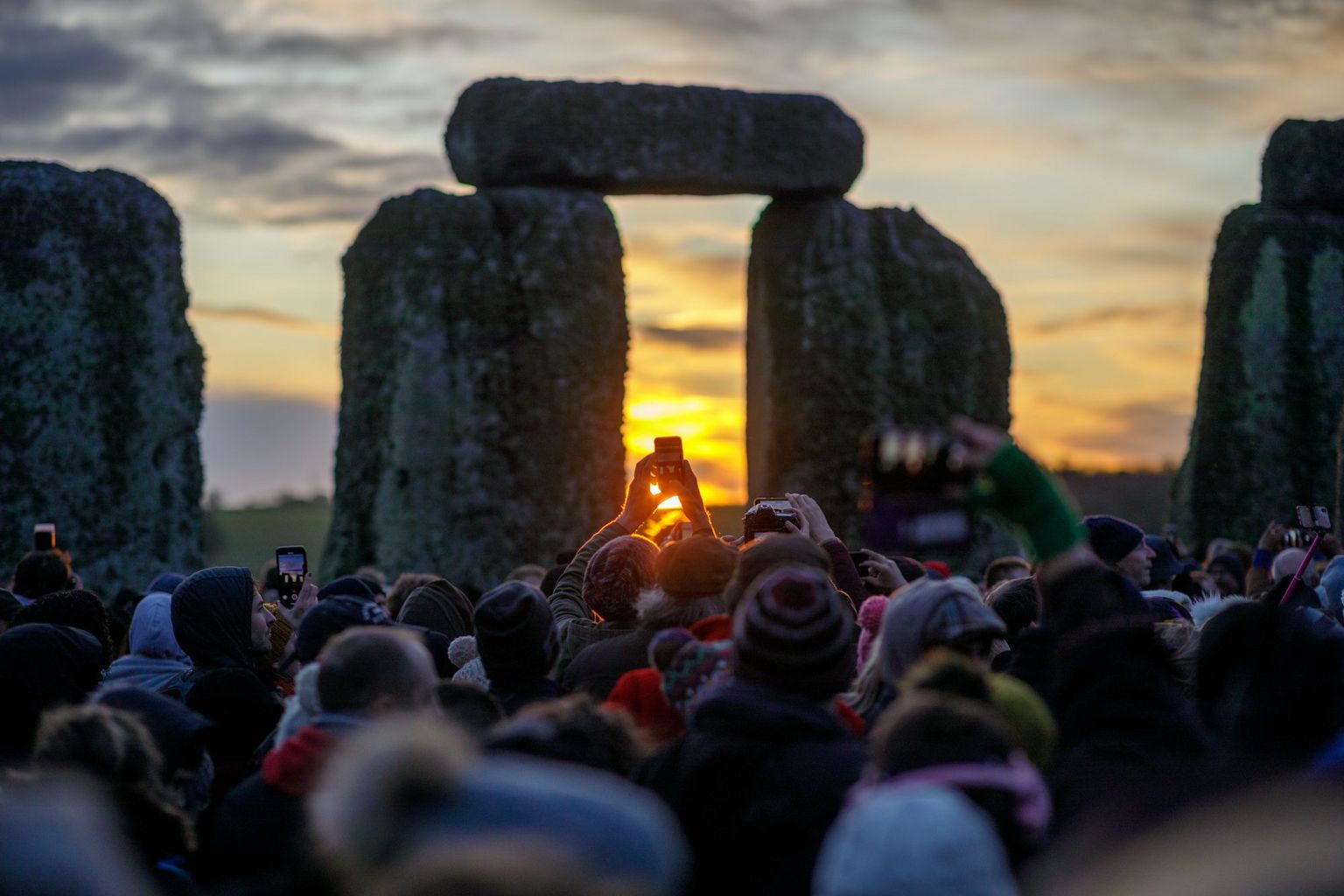 Winter Solstice at Stonehenge 2022 all you need to know